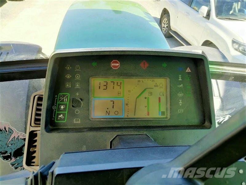 John Deere Трактор John Deere 7610 (2000) Tractores