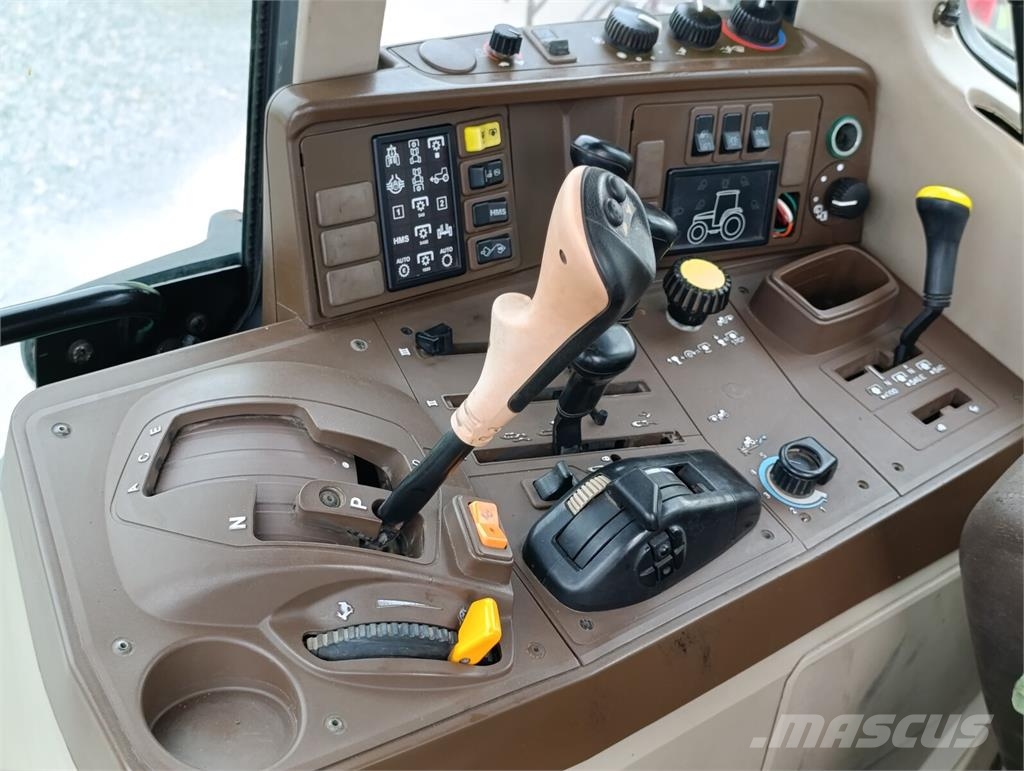 John Deere Трактор John Deere 6920 (2005) Traktoren