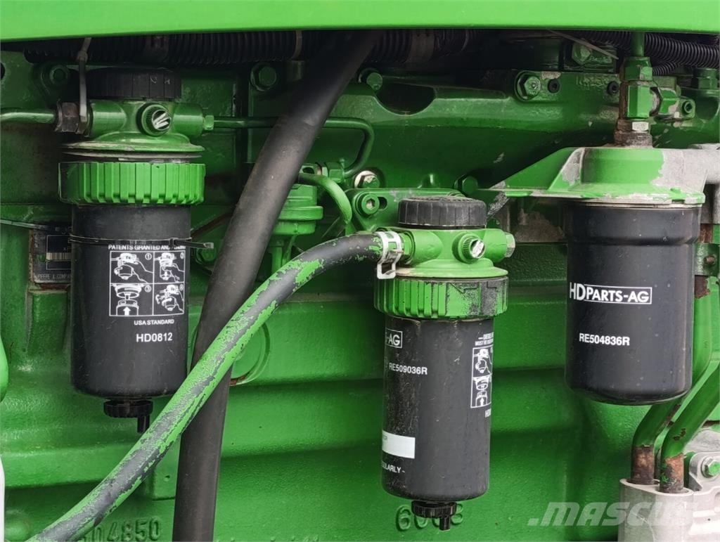 John Deere Трактор John Deere 7820 (2005) Traktoren