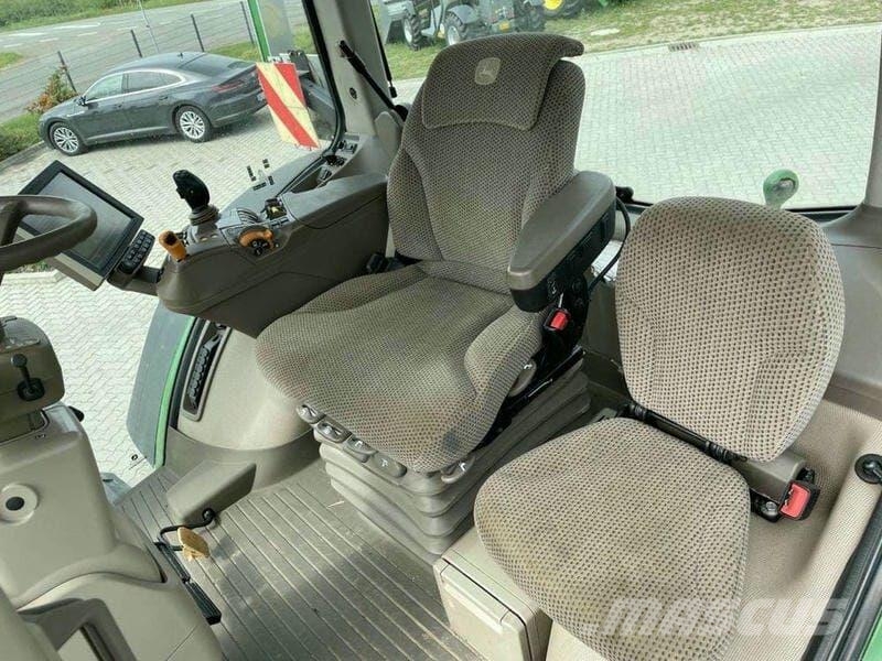 John Deere Трактор John Deere 8400R (2018) Tractores