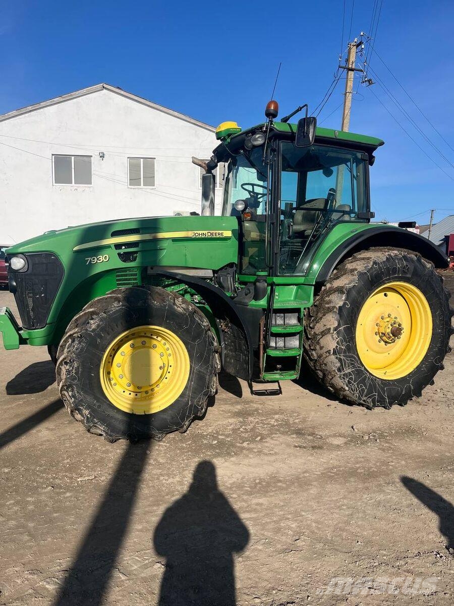 John Deere Трактор John Deere 7930 (2010) Traktoren