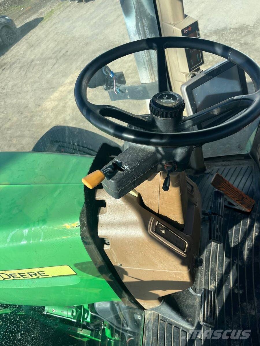 John Deere Трактор John Deere 7930 (2010) Traktoren