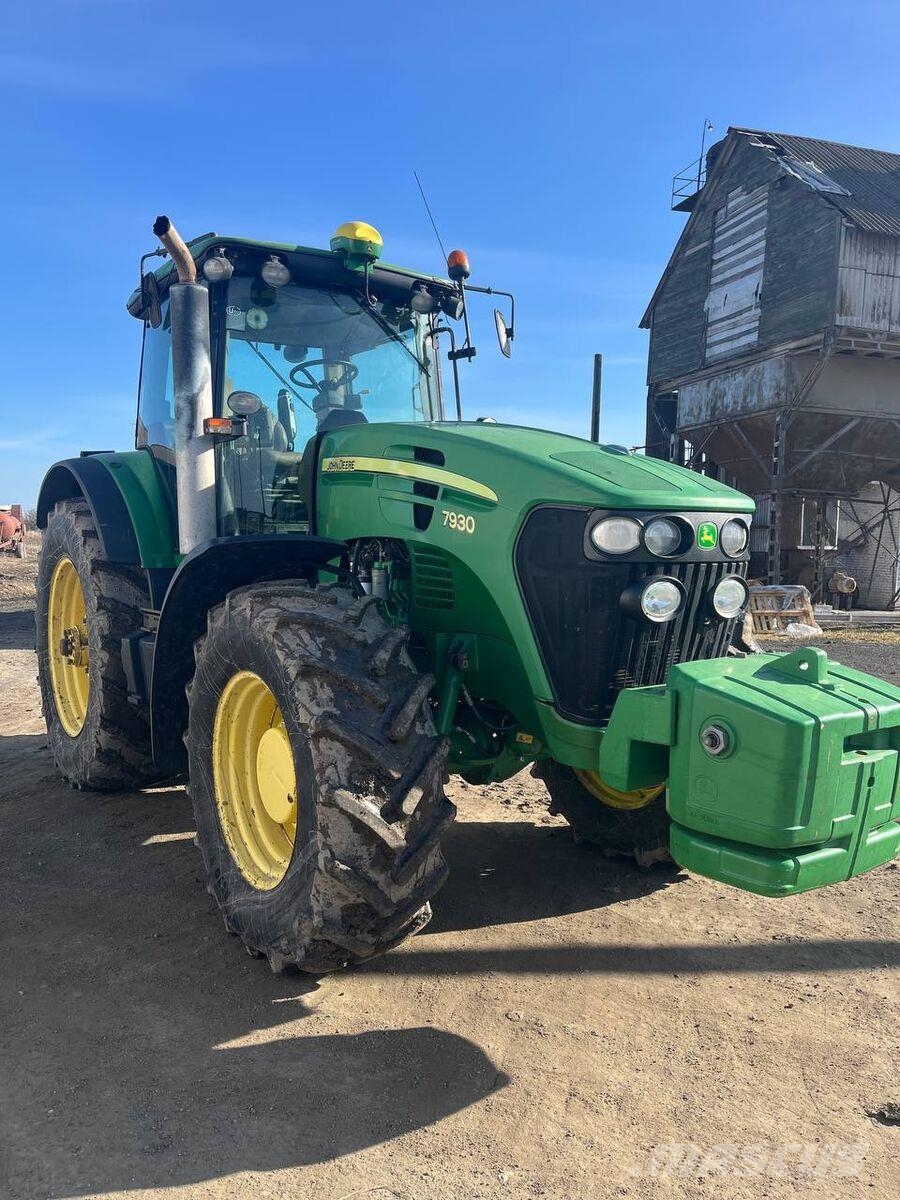 John Deere Трактор John Deere 7930 (2010) Traktoren