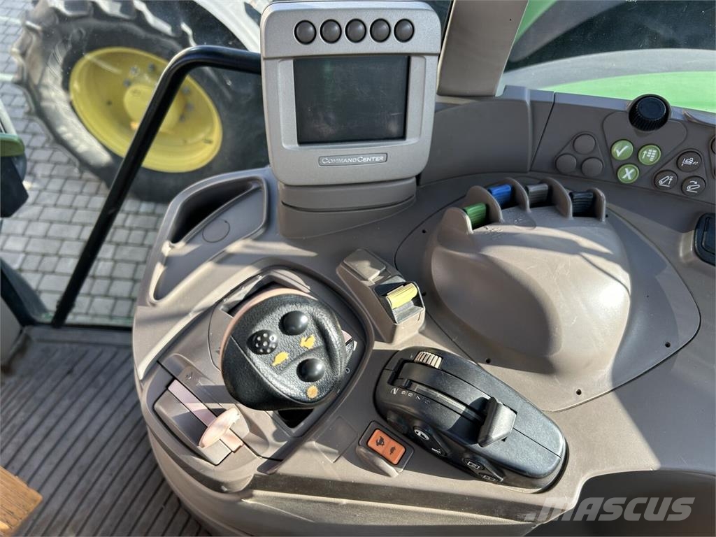 John Deere Трактор John Deere 7530 (2008) Traktoren