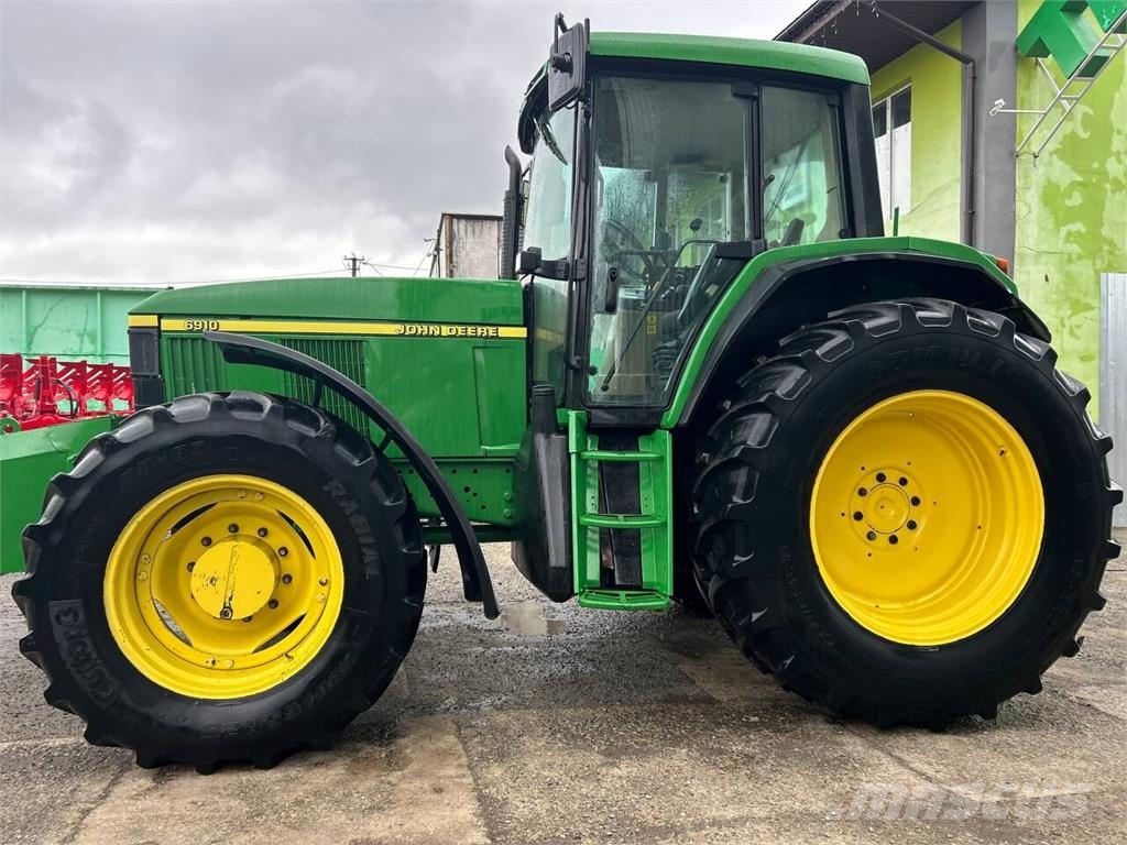 John Deere Трактор John Deere 6910 (1997) Tractores