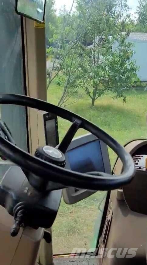 John Deere Трактор John Deere 8430 (2009) Трактори