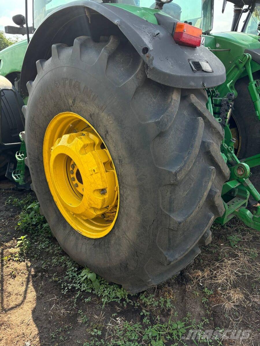 John Deere Трактор John Deere 8430 (2008) Трактори