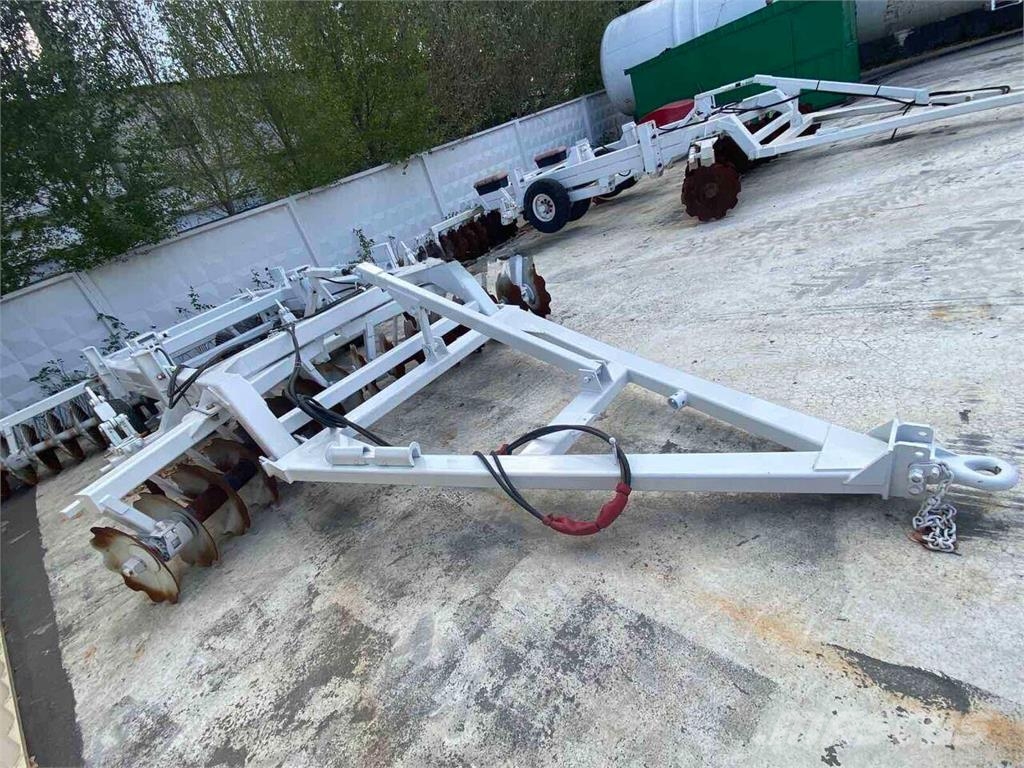 Kello-Bilt Глибокорозпушувач Kello-Bilt 275 (2012) Kiekkomultaimet ja lautasäkeet