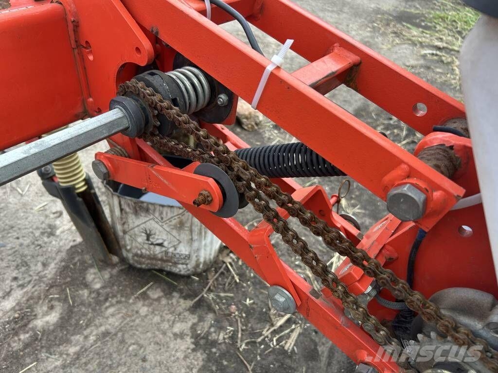 Kuhn Planter 3M Tarkkuuskylvökoneet