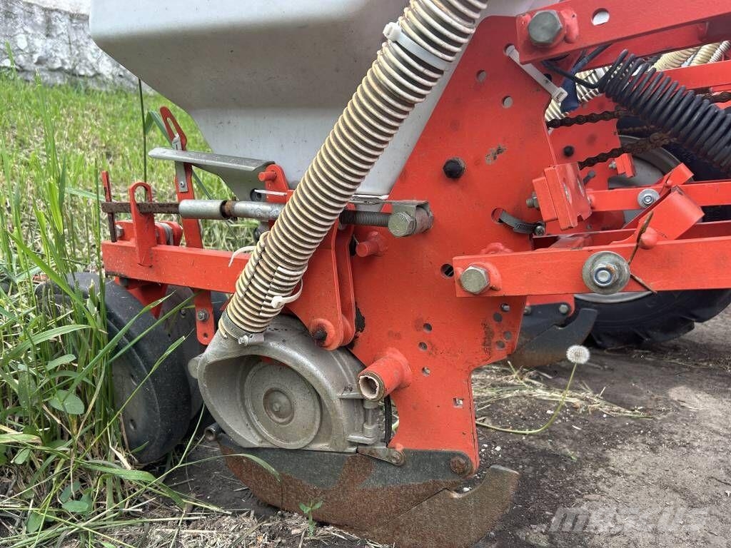 Kuhn Planter 3M Tarkkuuskylvökoneet