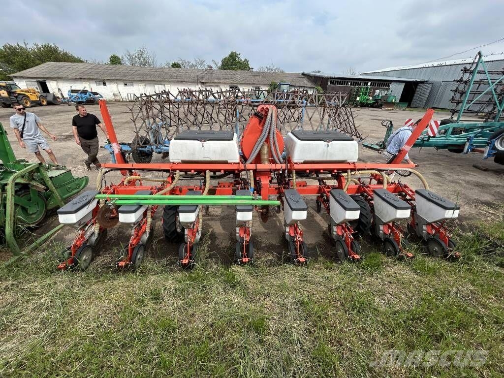 Kuhn Planter 3M Tarkkuuskylvökoneet