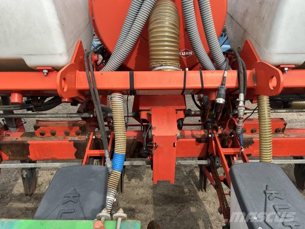Kuhn Planter 3M Tarkkuuskylvökoneet