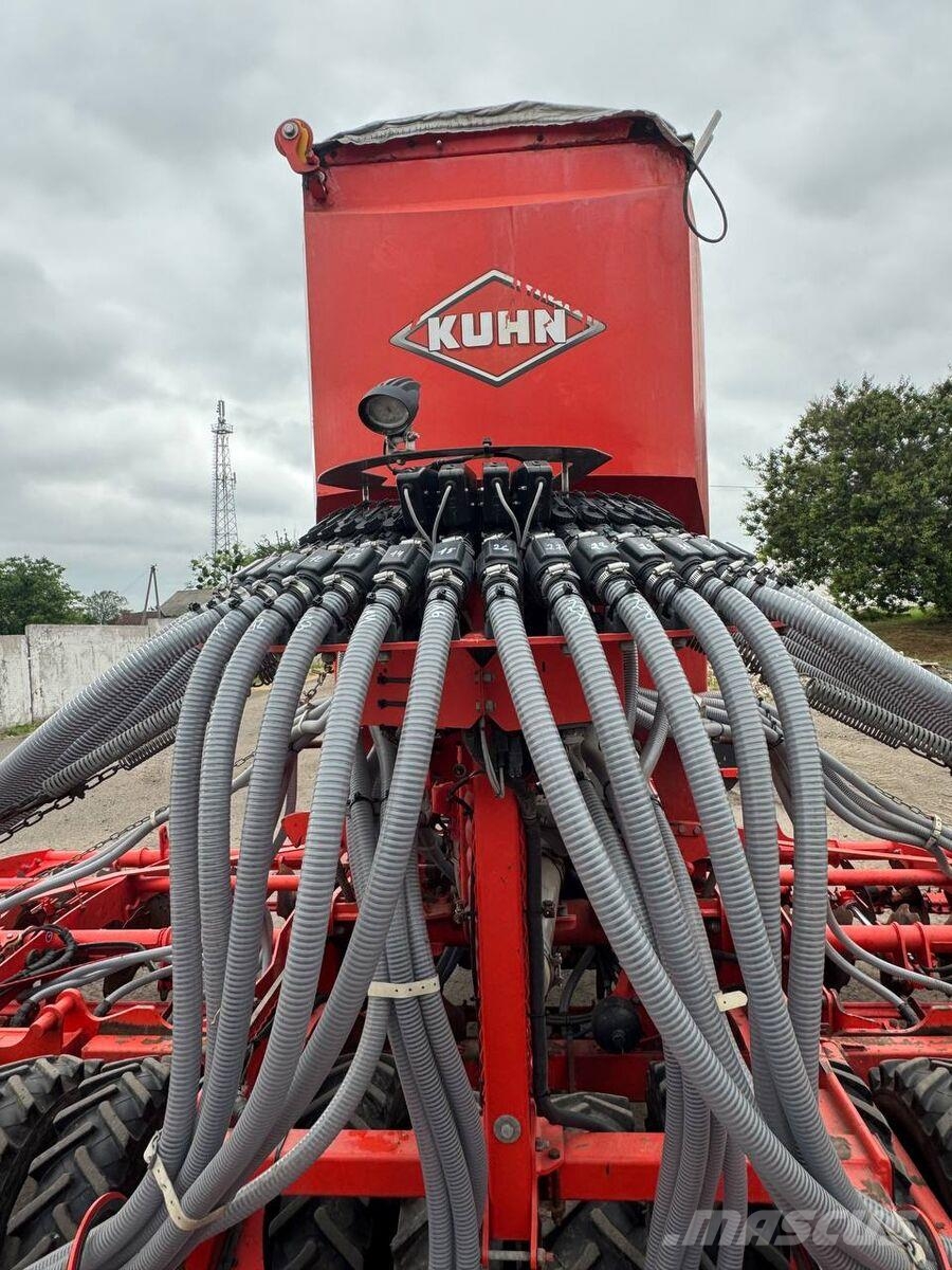 Kuhn Посівний комплекс Kuhn Espro 6000 RC (2018) مثاقيب مدمجة