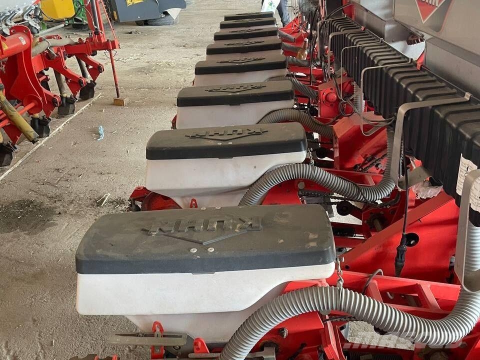 Kuhn Сівалка Kuhn Planter 2 (2010) Semoir de précision