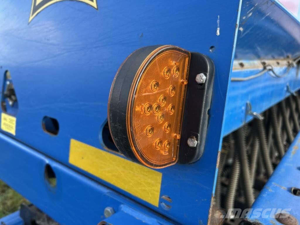 Landoll 5211 Drills