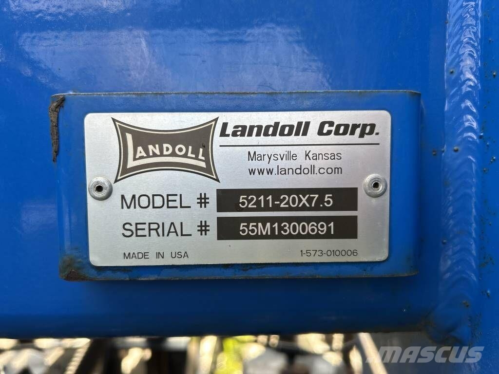 Landoll 5211 Drills