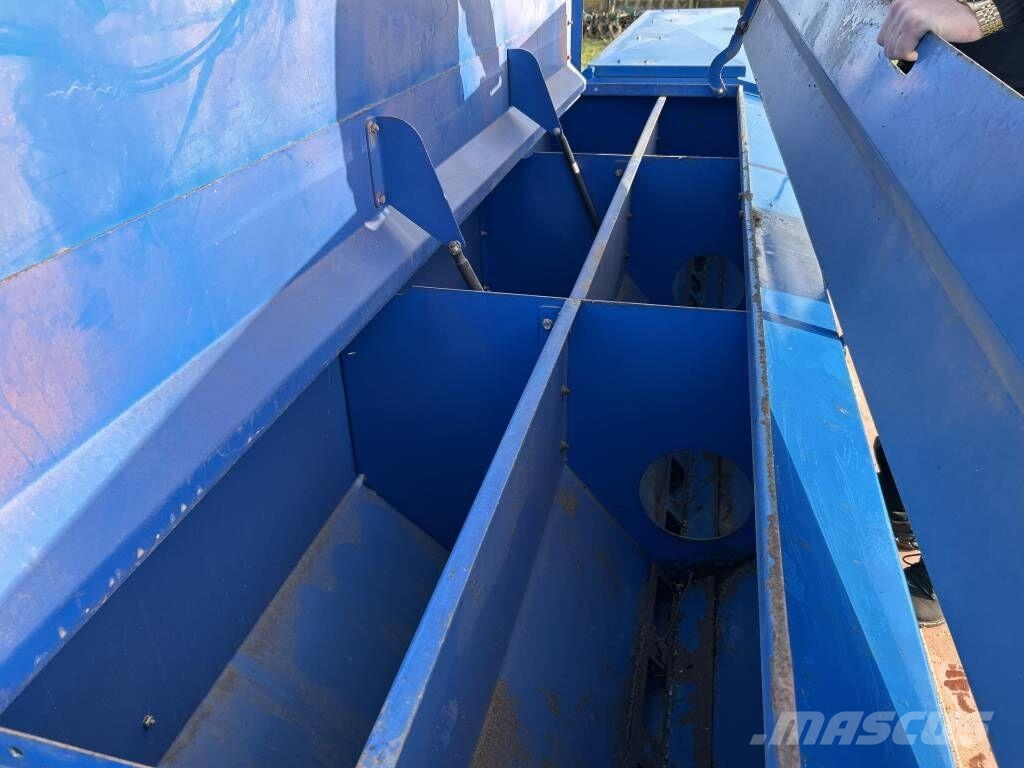 Landoll 5211 Drills