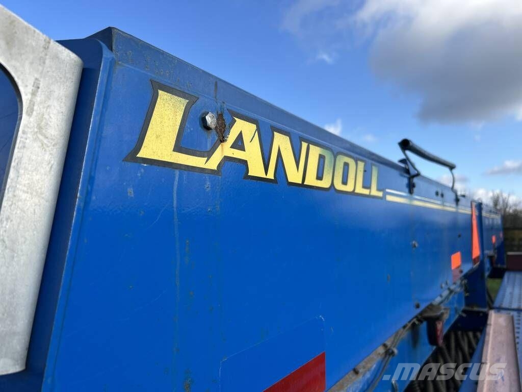 Landoll 5211 Drills