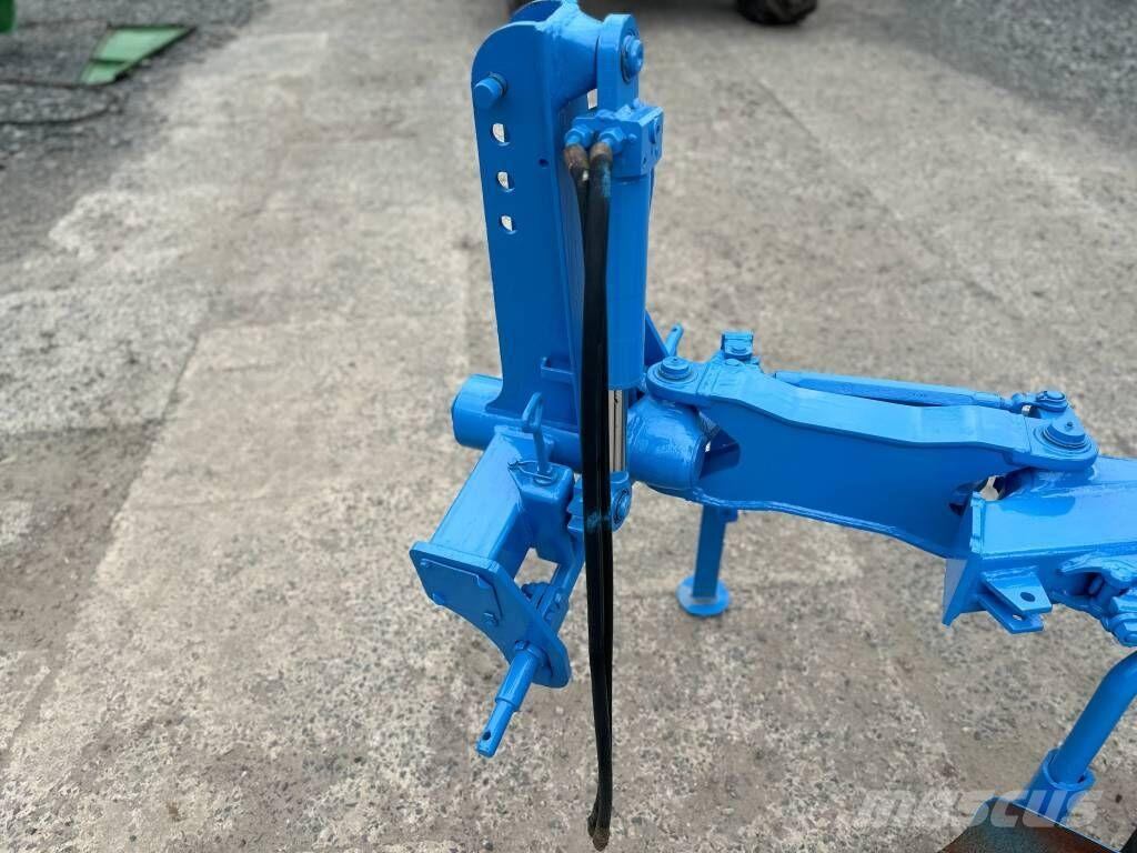 Lemken Opal 110 محاريث عكسية