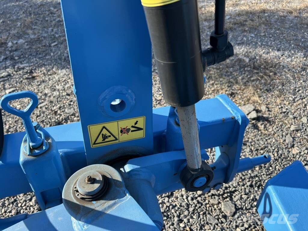 Lemken OPAL 90 3+1 Оборотные плуги