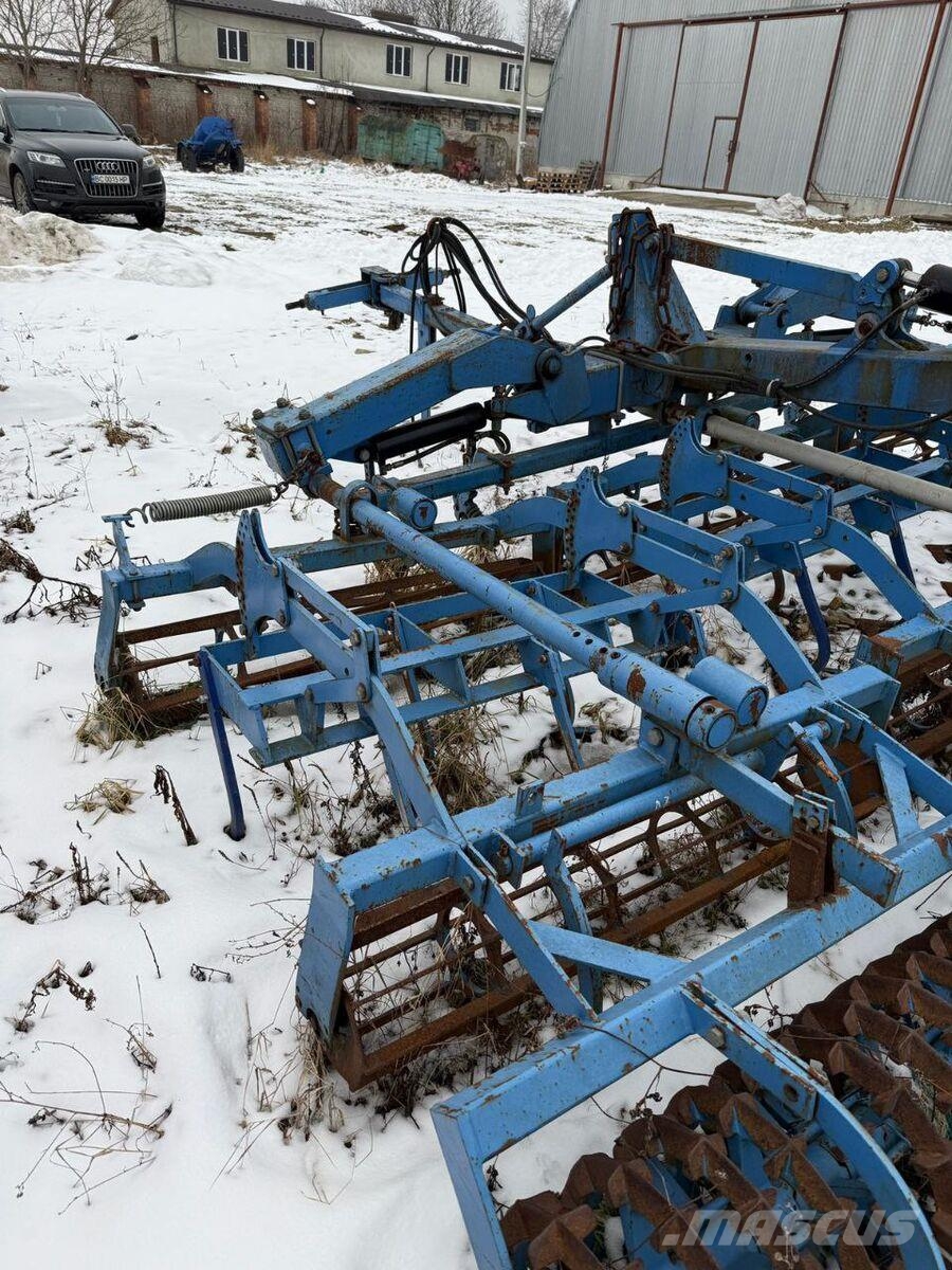 Lemken Компактор Lemken kompaktor 9/450 (2010) Культиватори-розпушувачи