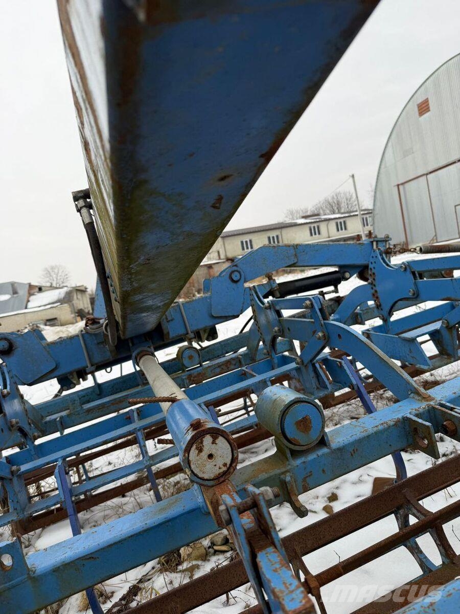 Lemken Компактор Lemken kompaktor 9/450 (2010) Культиватори-розпушувачи