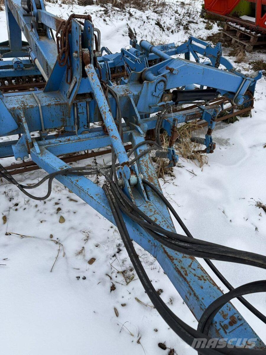 Lemken Компактор Lemken kompaktor 9/450 (2010) Культиватори-розпушувачи