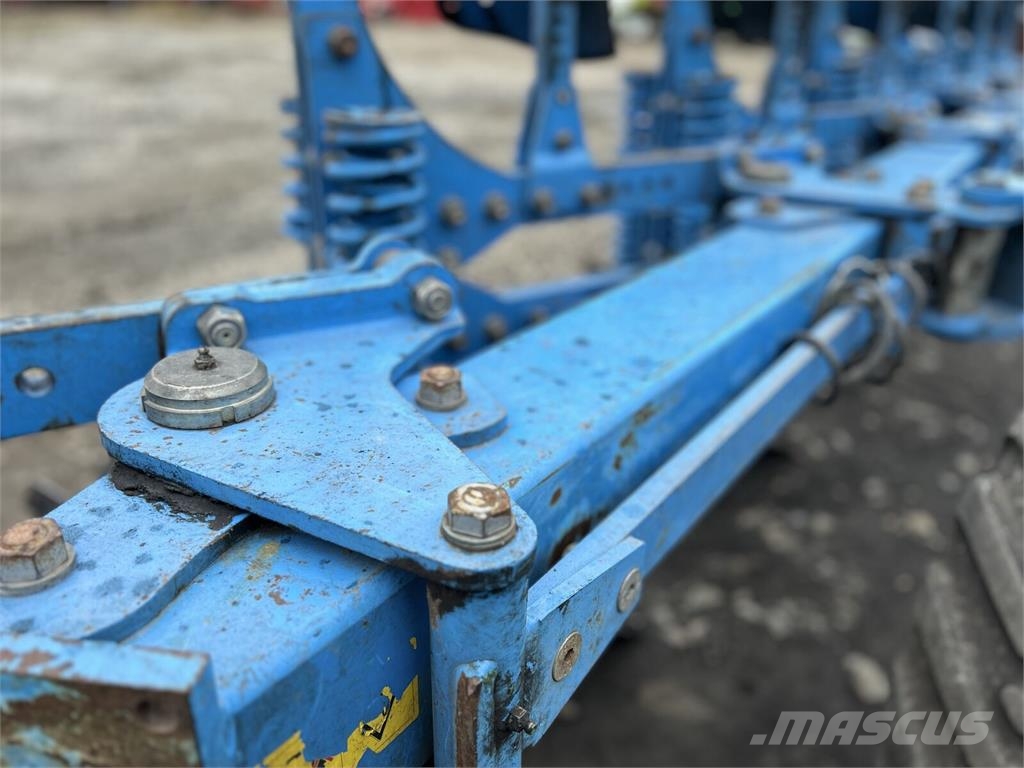 Lemken Плуг оборотний Lemken Vari Diamant 10 7+1 (2011) محاريث عكسية
