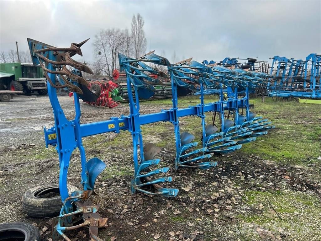 Lemken Плуг оборотний Lemken VariTansanit 8 під відновлен Реверсивні плуги