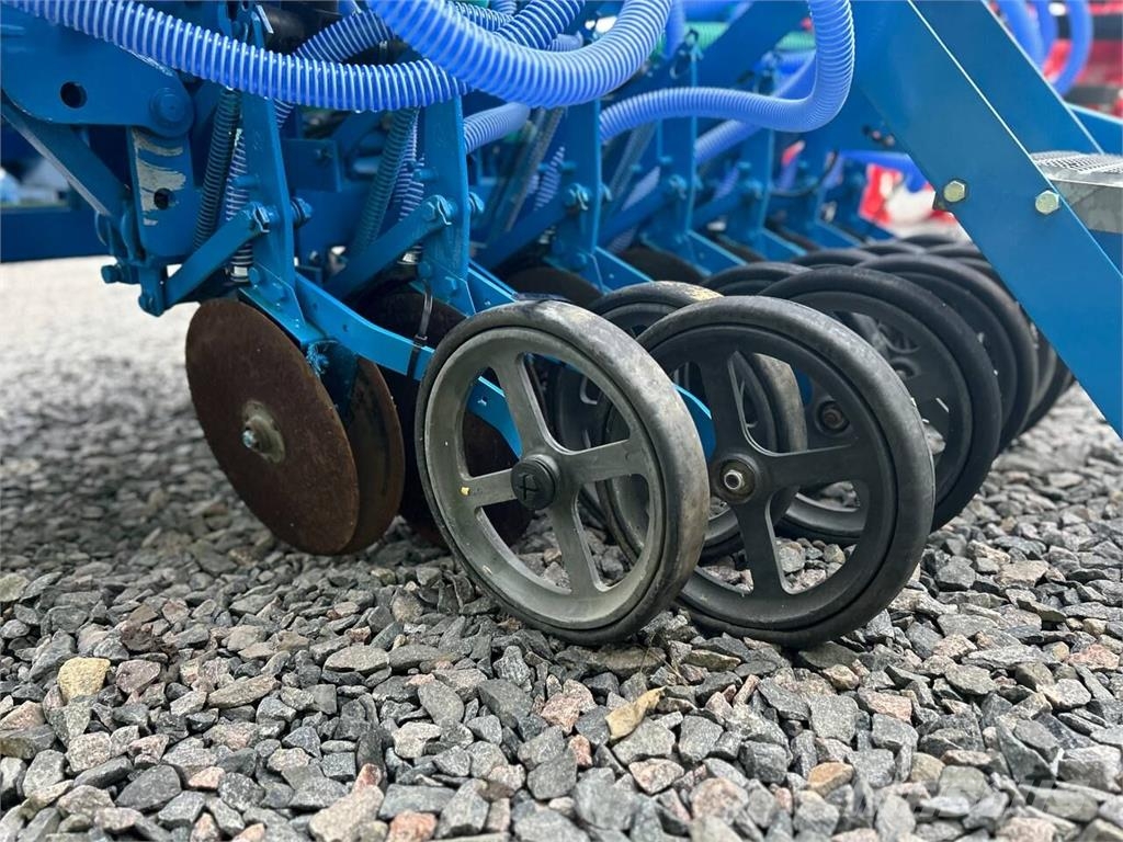 Lemken Сівалка Lemken Solitair 9/600/48 (2008) Сівалки