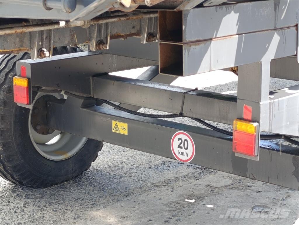 Mainero Безрядкова кукурудзяна жниварка Mainero MDD-200 16 Skärbord
