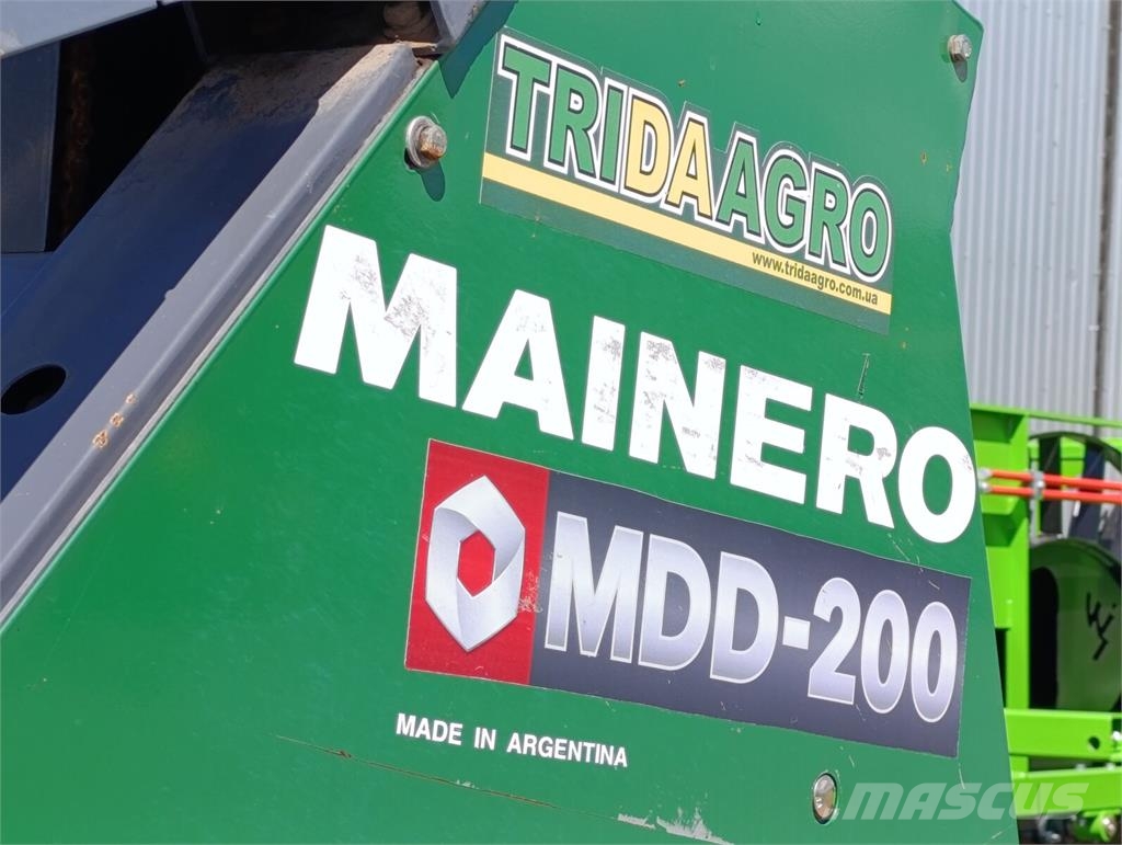 Mainero Безрядкова кукурудзяна жниварка Mainero MDD-200 16 Skärbord