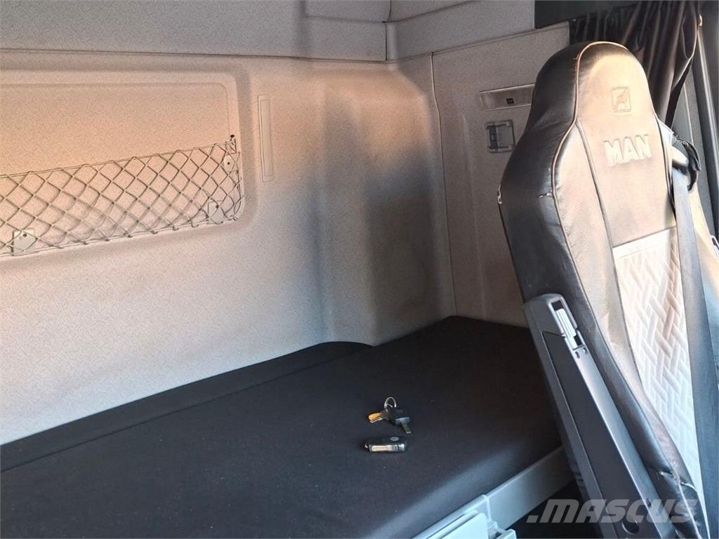 MAN Тягач MAN TGX 18.480 (2013) 트랙터 유닛