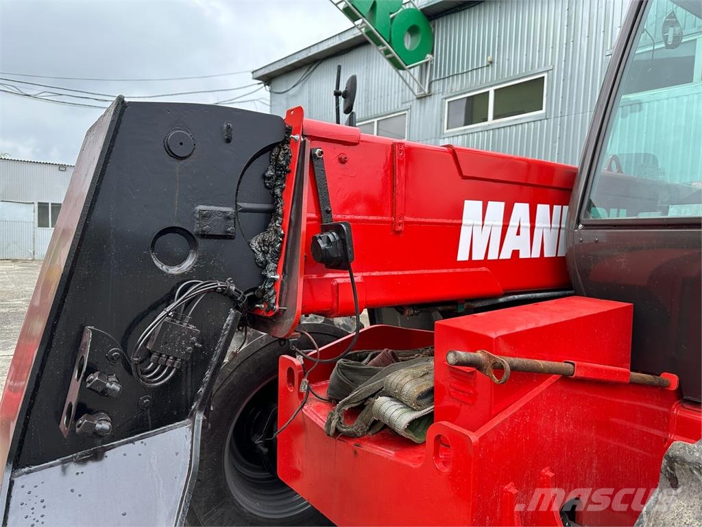 Manitou MLT 845 (2016) Voorladers en gravers