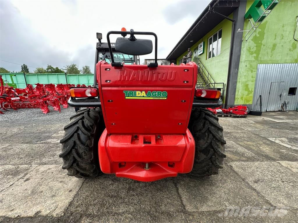 Manitou MLT 845 (2016) Voorladers en gravers