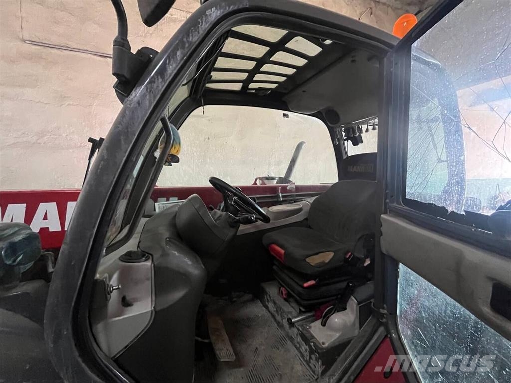 Manitou Навантажувач Manitou MLT 730 (2001) Palas cargadoras frontales