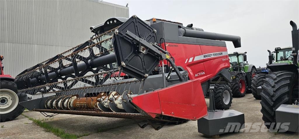 Massey Ferguson Комбайн Massey Ferguson 7347S ACTIVA (2016) 联合收割机