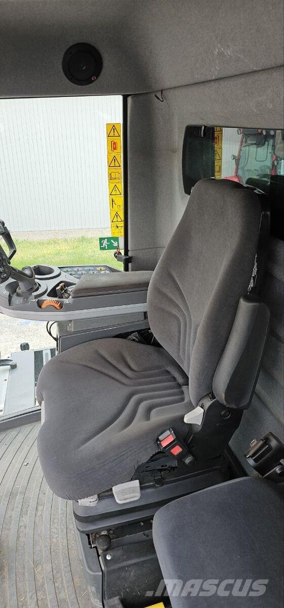 Massey Ferguson Комбайн Massey Ferguson 7347S ACTIVA (2016) 联合收割机