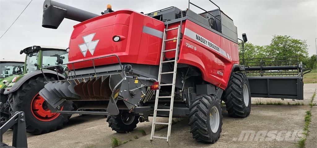Massey Ferguson Комбайн Massey Ferguson 7347S ACTIVA (2016) 联合收割机