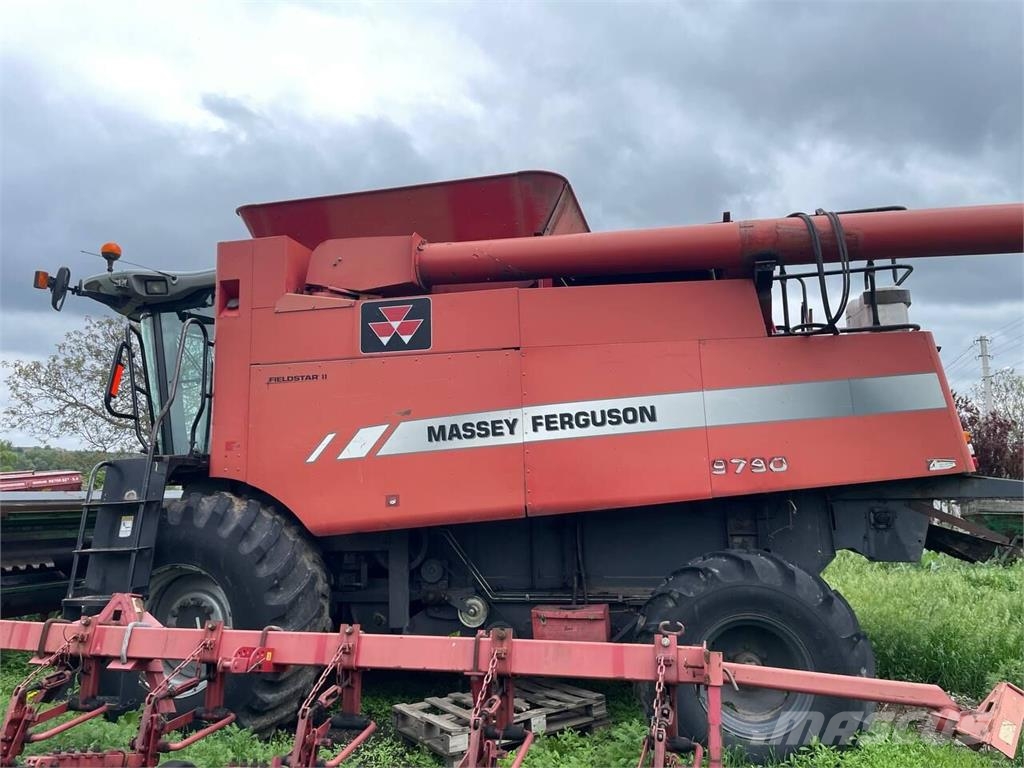 Massey Ferguson Комбайн Massey Ferguson 9790 (2007) Kombajni