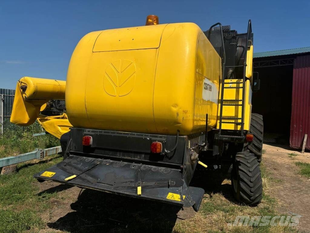 New Holland CSX7080 Зернозбиральні комбайни
