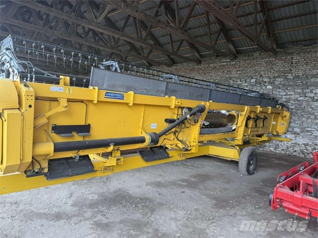 New Holland CX 8.80 (2022) 联合收割机