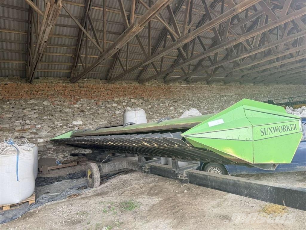 New Holland CX 8.80 (2022) 联合收割机