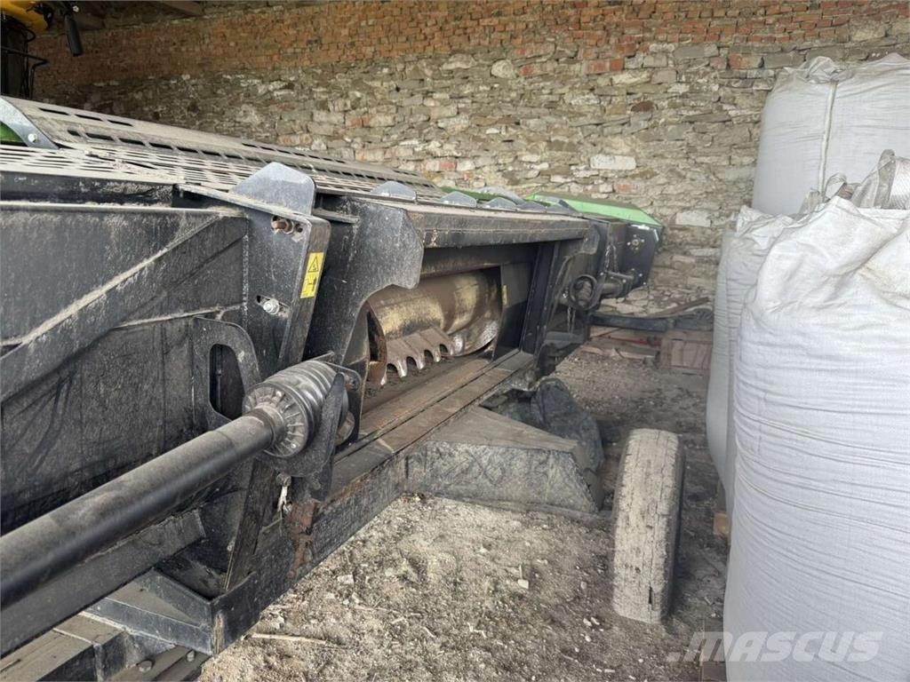 New Holland CX 8.80 (2022) 联合收割机
