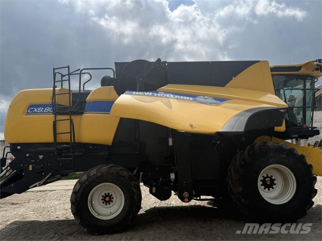 New Holland CX 8.80 (2022) 联合收割机