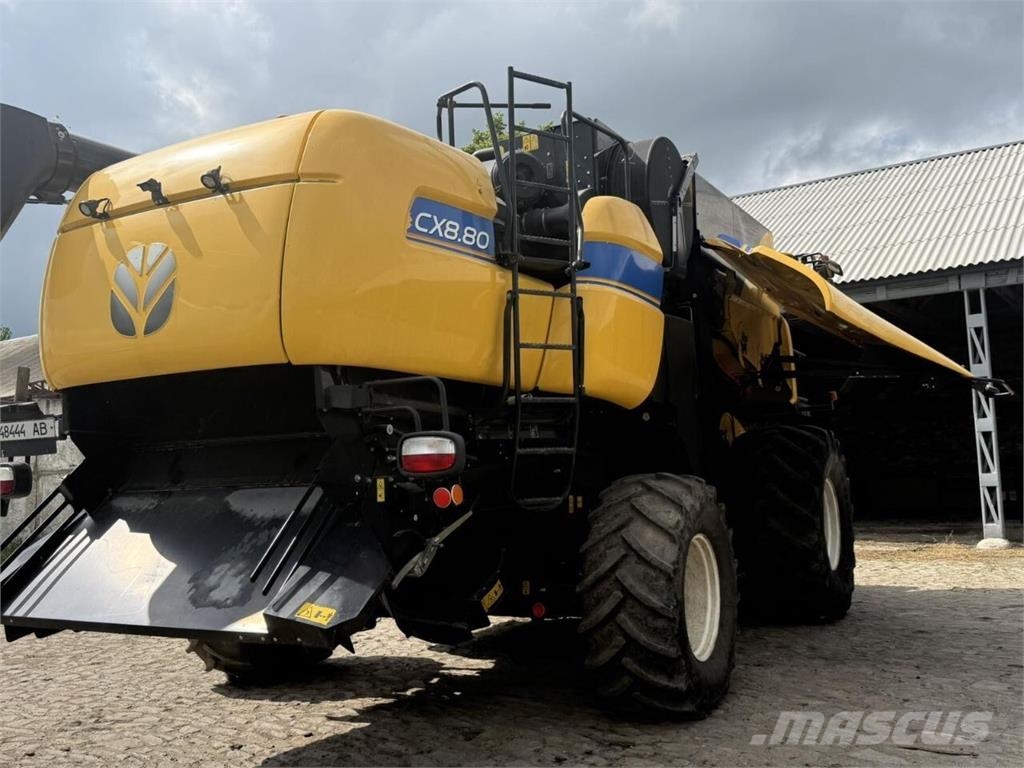 New Holland CX 8.80 (2022) 联合收割机