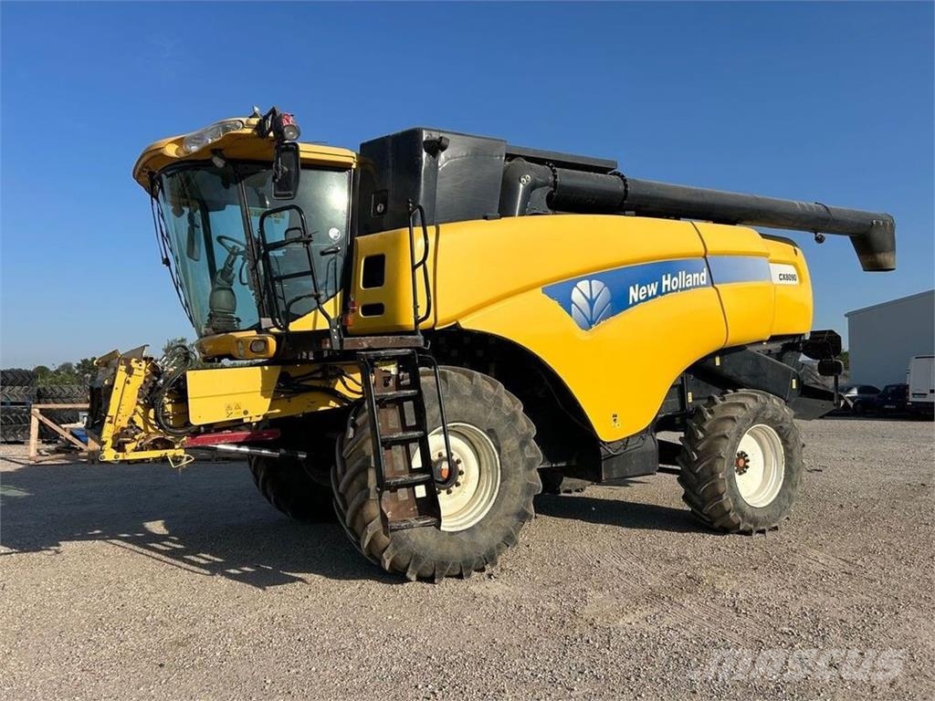 New Holland CX8090 (2008) 联合收割机