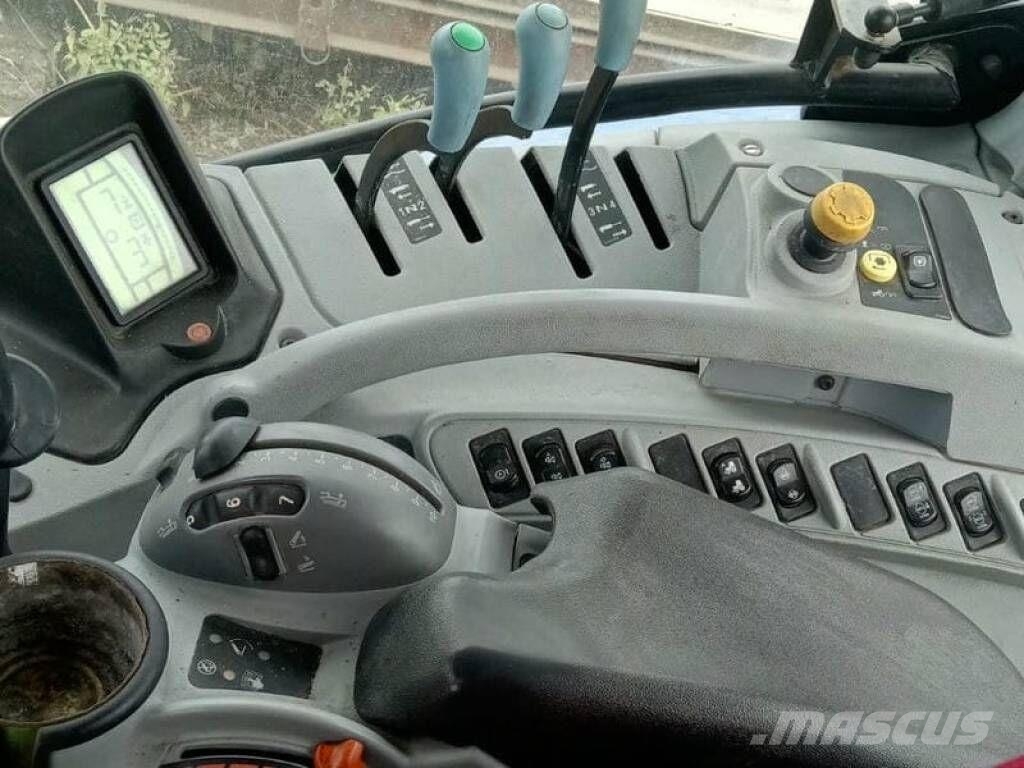 New Holland T7060 Трактори