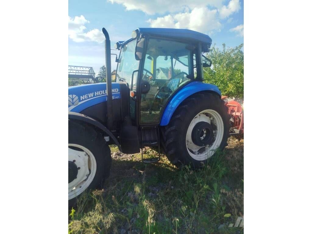 New Holland TD 5.110 الجرارات