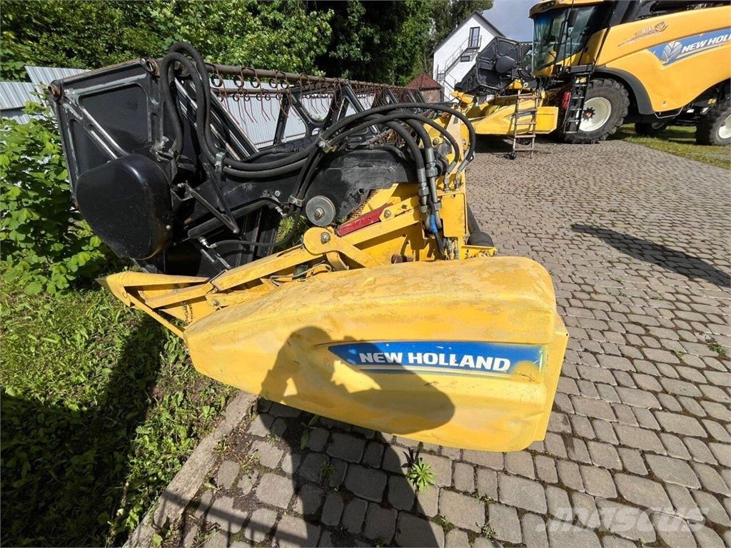 New Holland Жниварка New Holland 7.3 (2013) Erntevorsätze